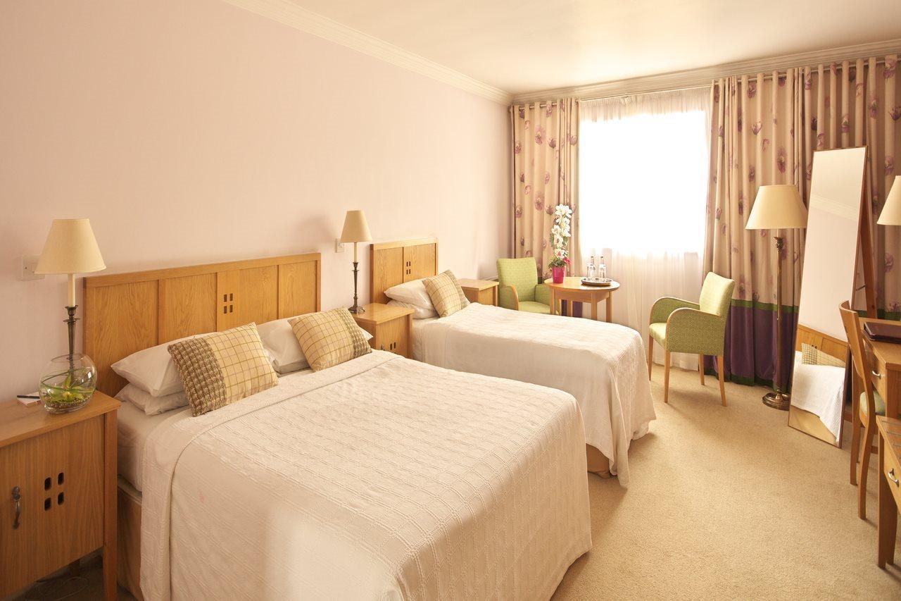 Castle Hotel Macroom Εξωτερικό φωτογραφία