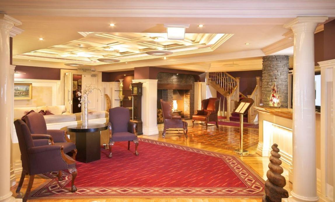 Castle Hotel Macroom Εξωτερικό φωτογραφία